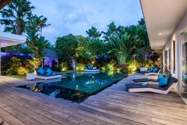 Bali Paradise Rosa